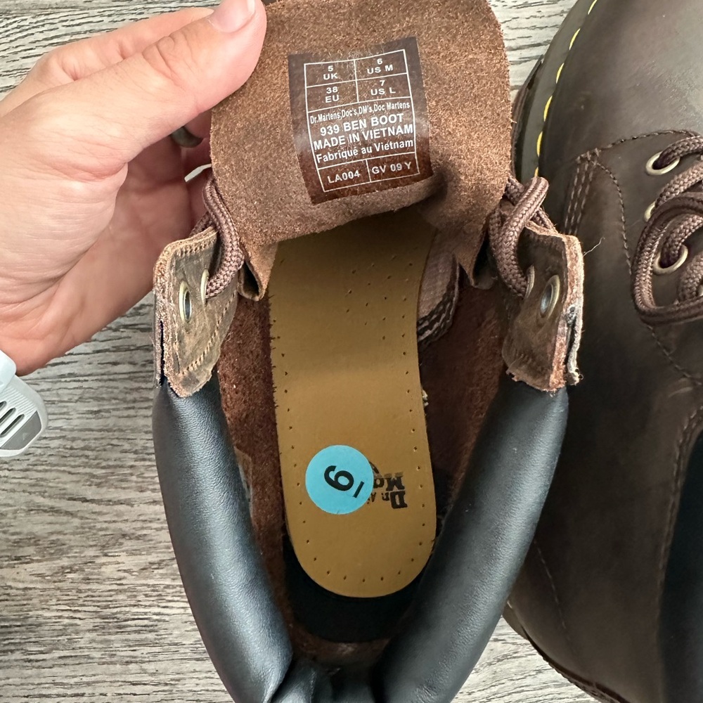 NWOT Doc Dr Martens Crazy Horse 939 Ben Boot Size 6M/7W Brown Durable Boot - Picture 8 of 10
